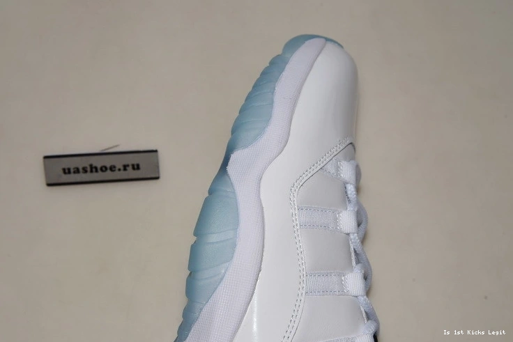11 Blue“ AV2187-117    Jordan Air Low”Legend 1128